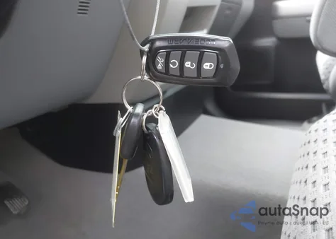 2008 Toyota Tundra Base 4.7L V8 из США, поврежденный, VIN 5TFMT52148X011467